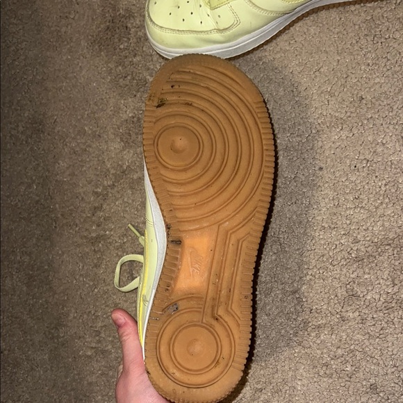 Nike Air Force 1 Low Sneakers in Light Yellow - Picture 3 of 3